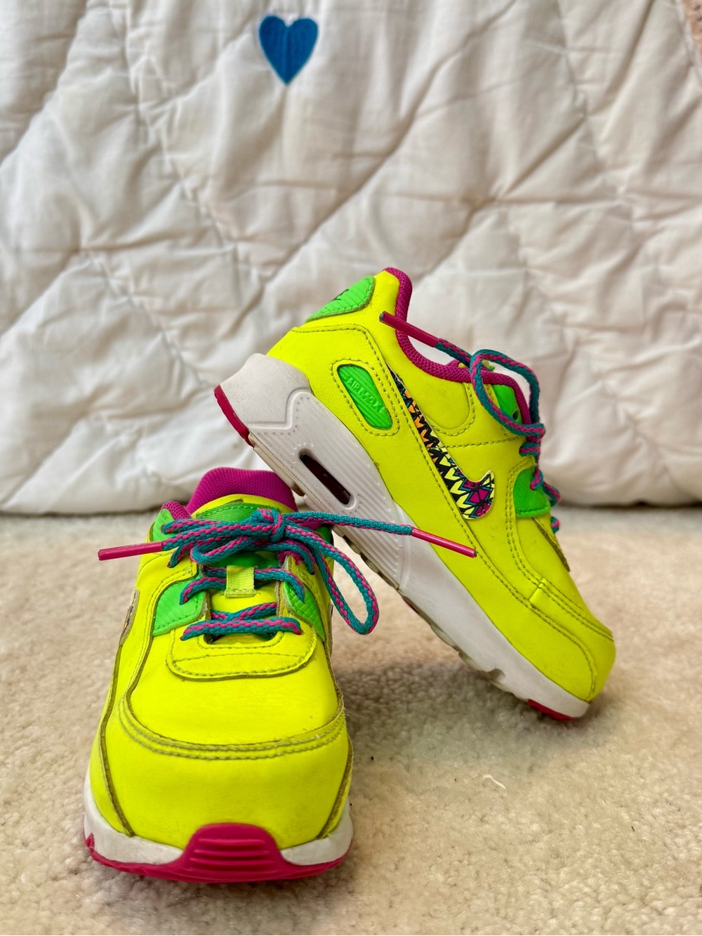 Nike Air Max 90 Volt Fire Pink Green Strike CW5798-700 (2020)
